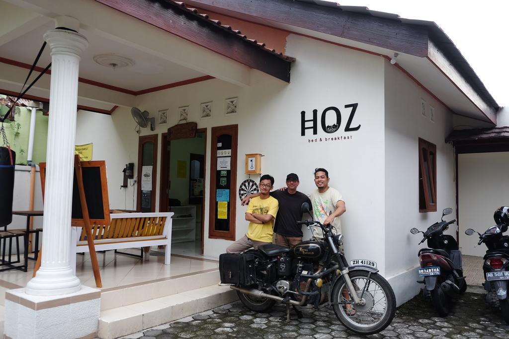 Hoz Bed & Breakfast Джокьякарта Экстерьер фото