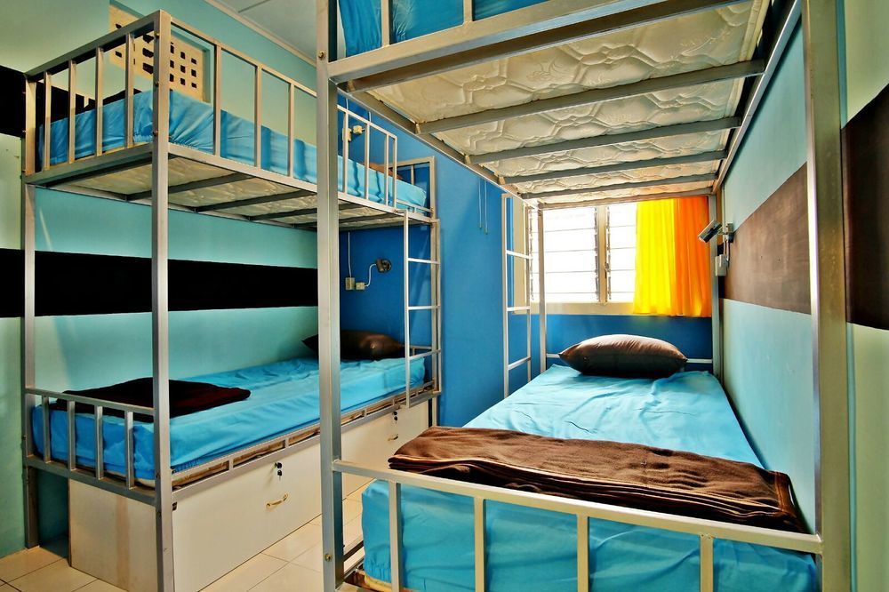 Hoz Bed & Breakfast Джокьякарта Экстерьер фото